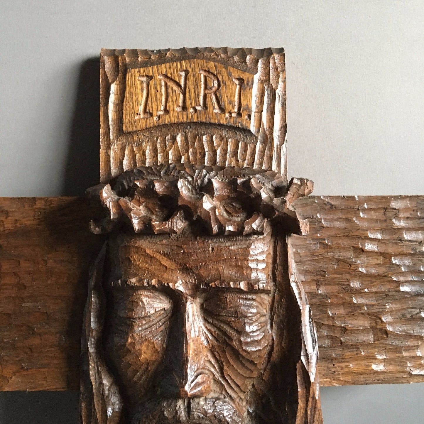 Large Crucifix - Flemish Wooden Sculpture - 61 cm - First half of the 20th century