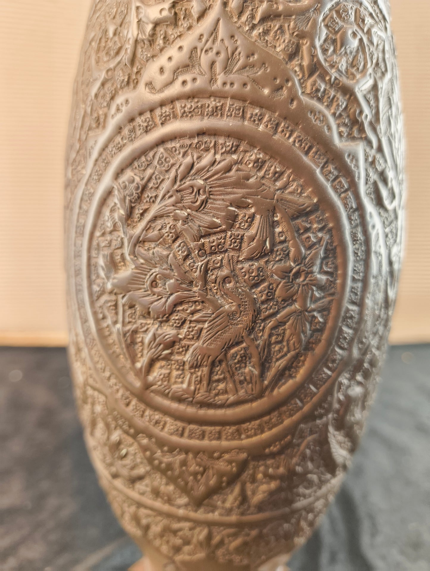 Bottle vase - Patinated brass - heron and flowers - Persia - Late 19th - early 20th century