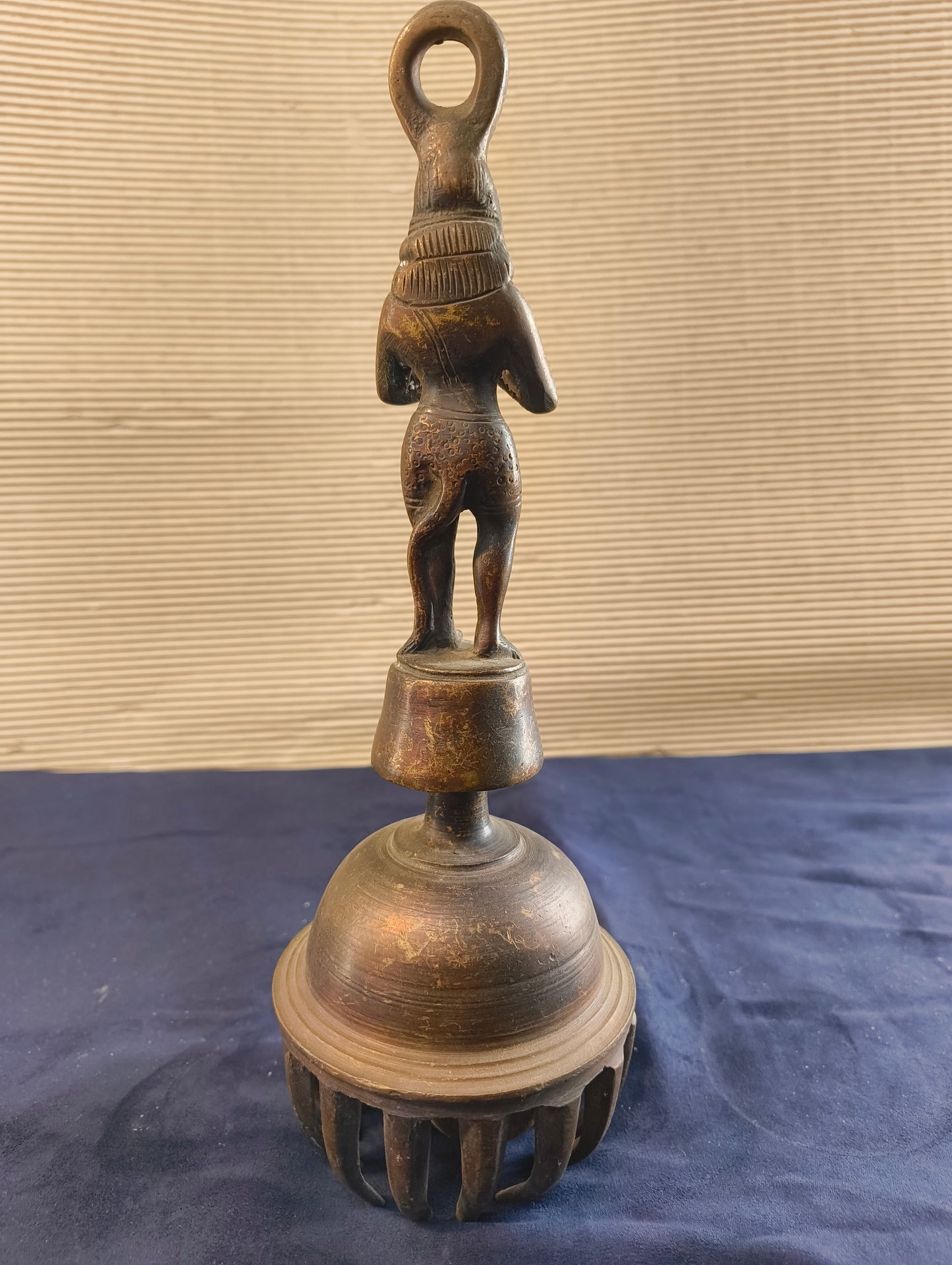 Cloche - Bronze - Hanuman - Instrument de temple - Inde - milieu du XXe siècle