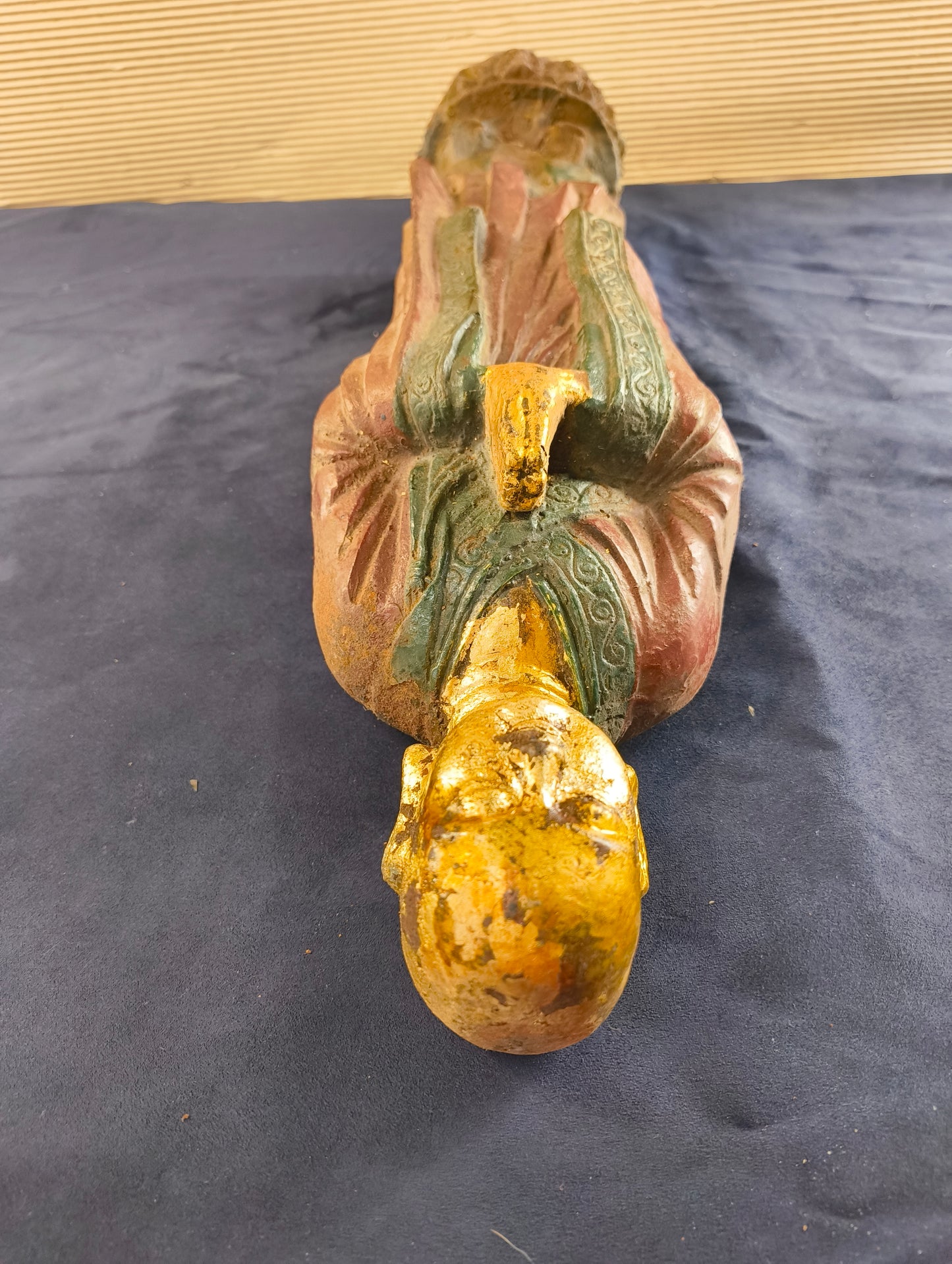 Statue de moine Arahat - Dynastie Tang, statue en métal sur double fleur de lotus.