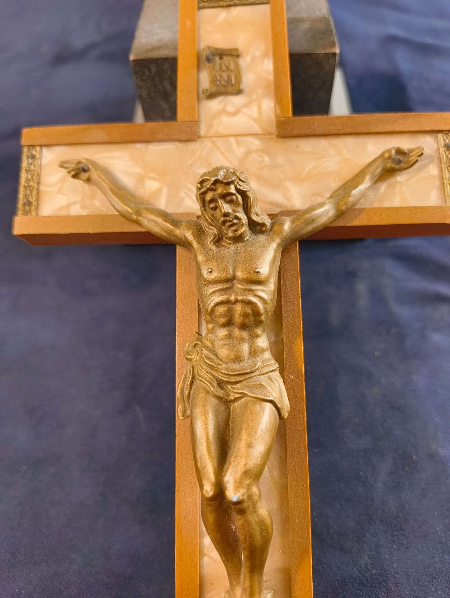 Travel altar crucifix - Italy - 1930/1940