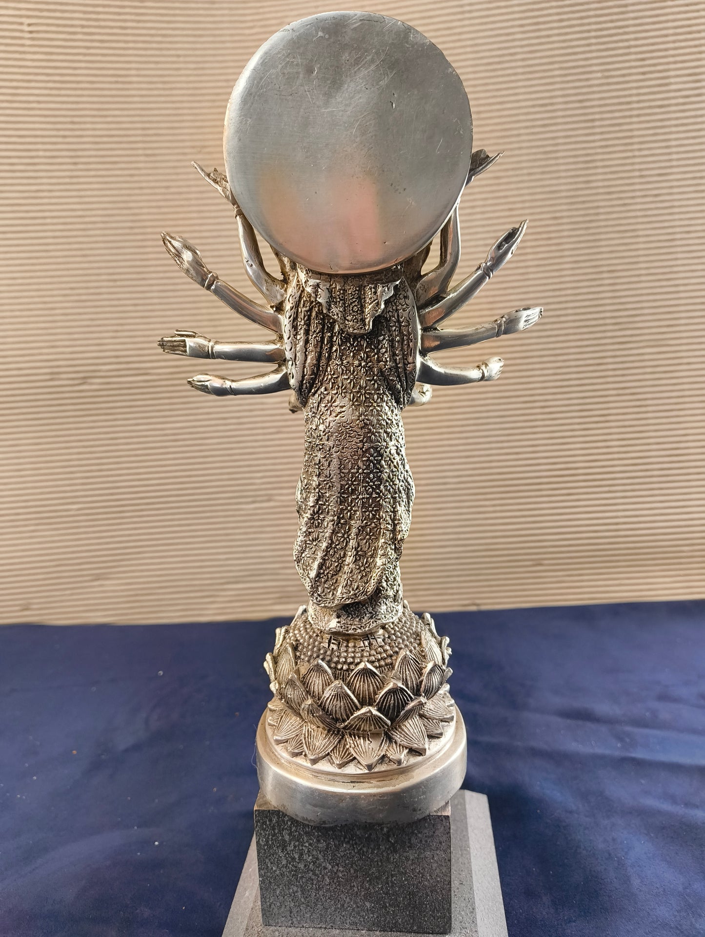 Bodhisattva Guan Yin - Inde du Nord - dernier quart du 20e siècle -