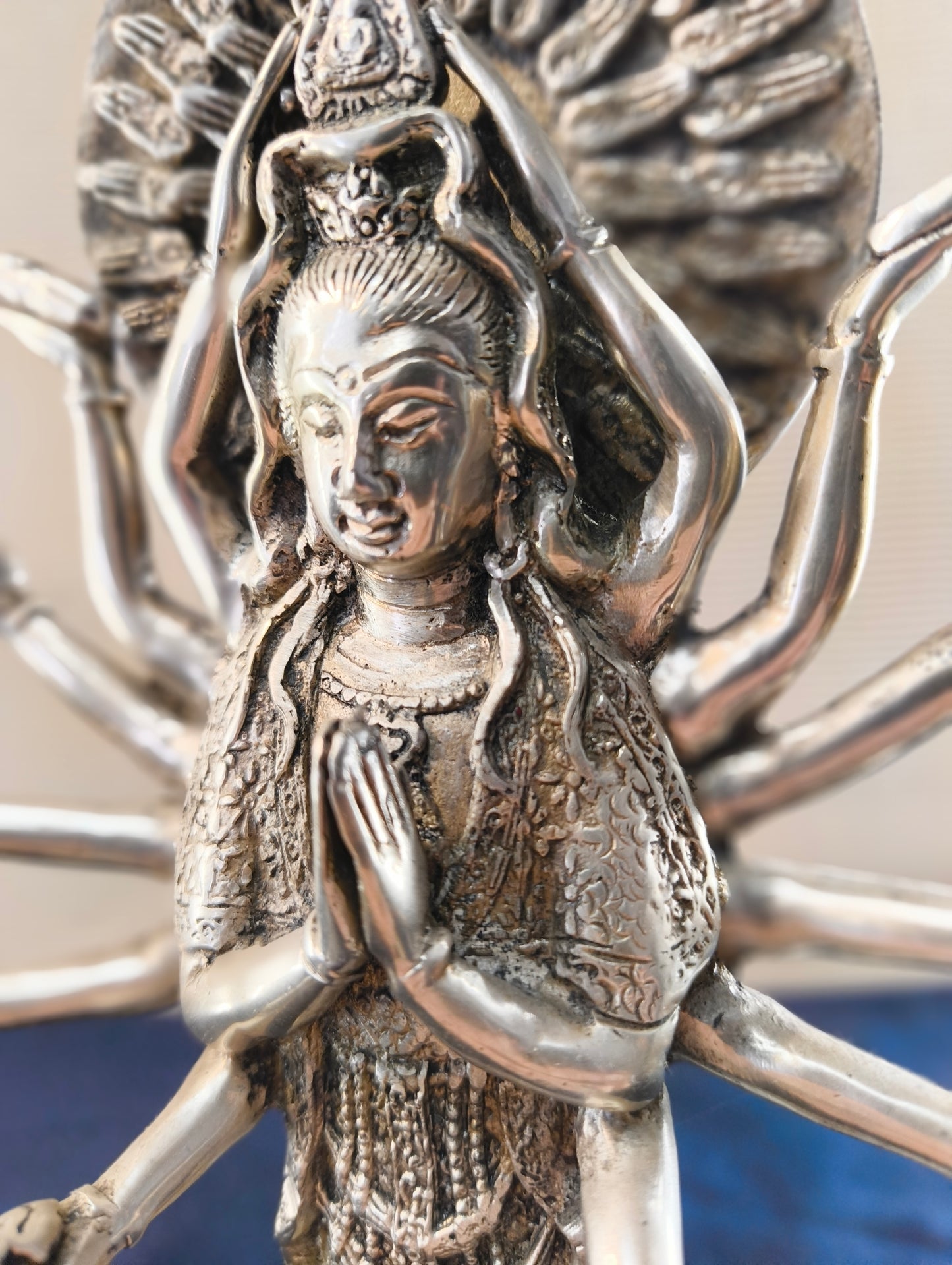 Bodhisattva Guan Yin - Inde du Nord - dernier quart du 20e siècle -