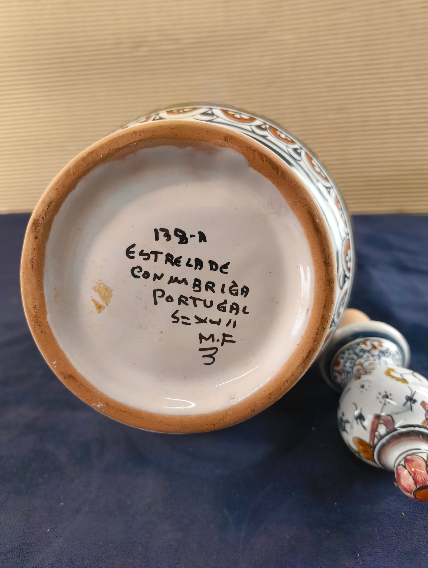 Bouteille en céramique 2 « Estrela de Conimbriga » Portugal - Copie d'un modèle du XVIIème siècle.