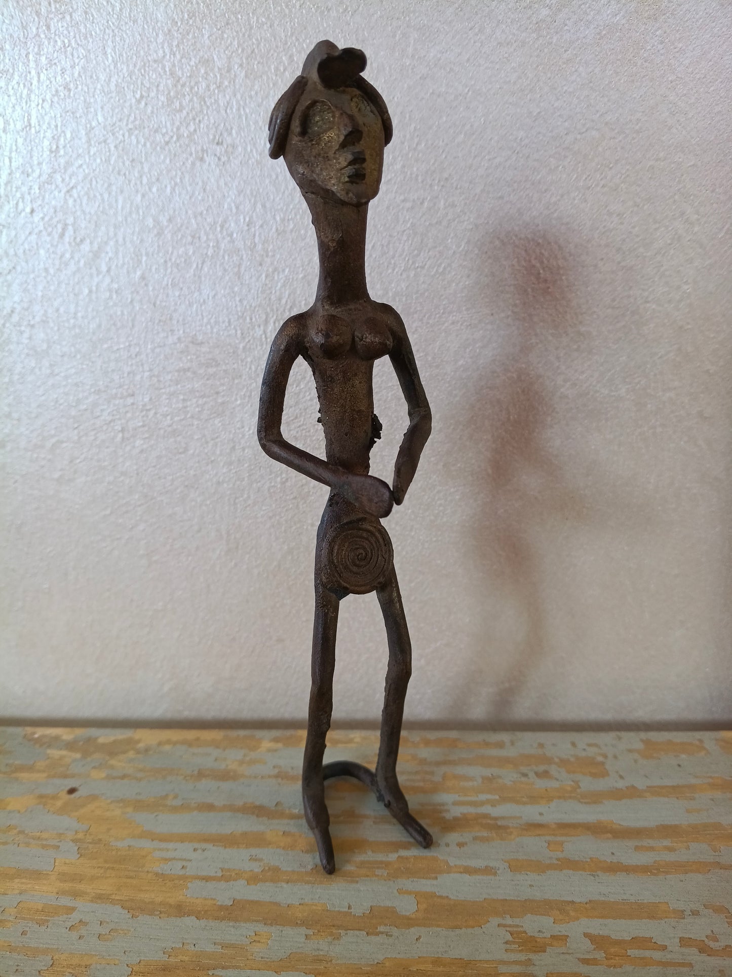 Figura femminile rituale in bronzo – Popolo Lobi – Burkina Faso - seconda metà del XX° secolo.