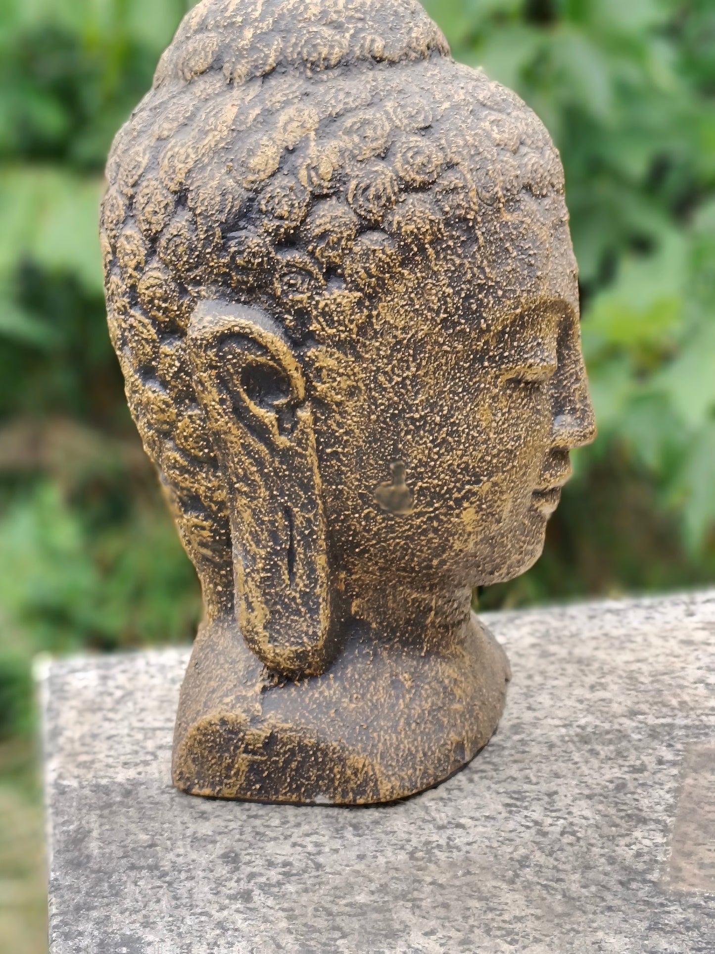 Testa Buddha - Polimerico, gesso, vetroresina, acrilici - Indonesia - 21° secolo