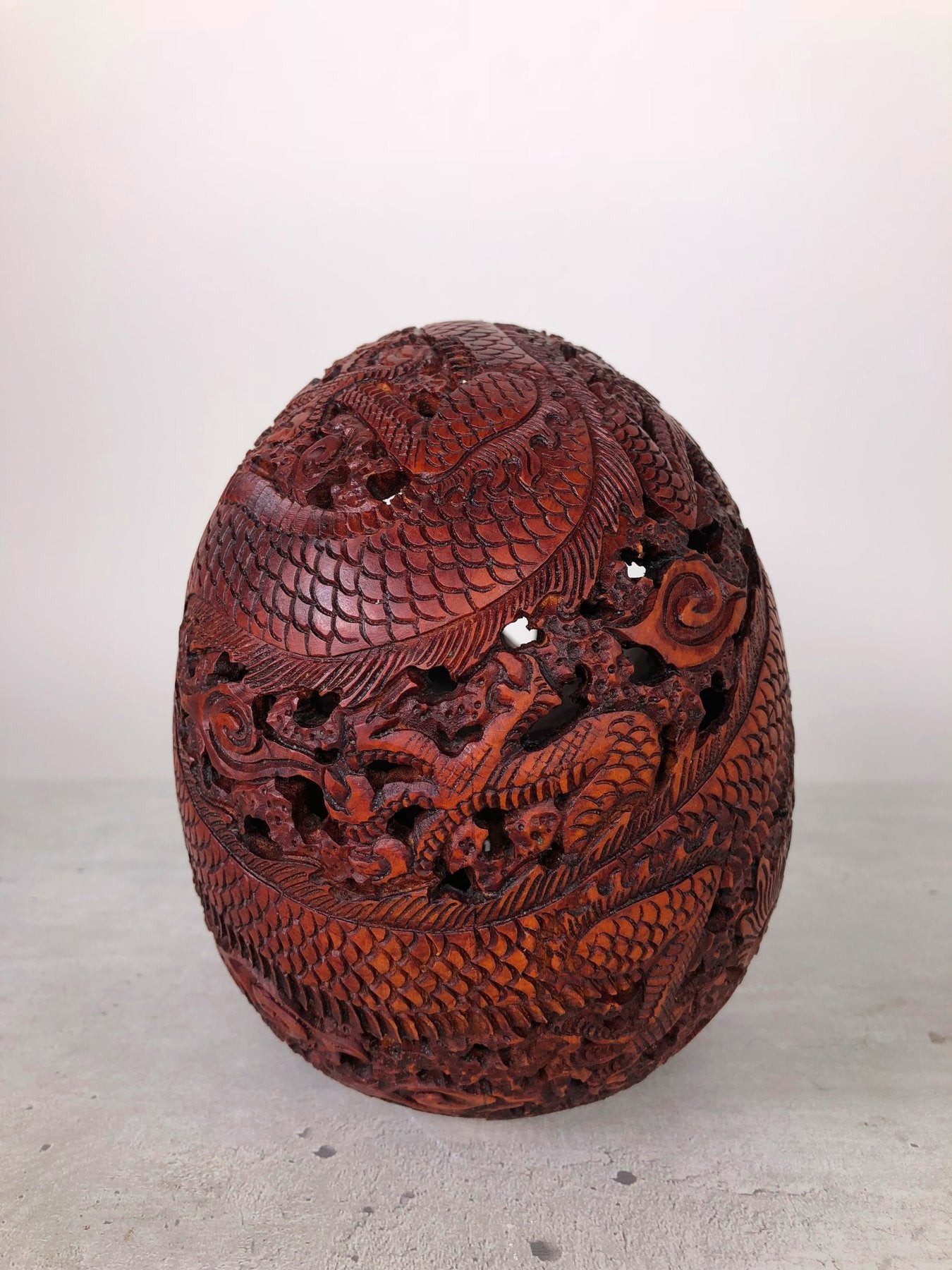 Human skull made of rosewood, carved and engraved