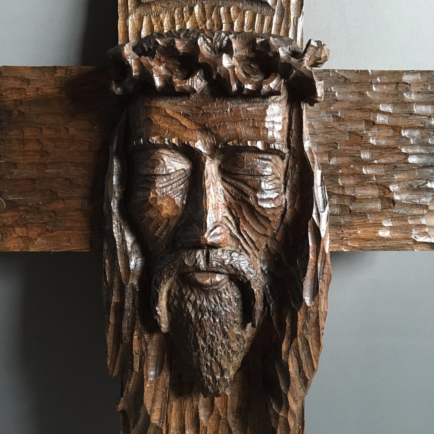 Large Crucifix - Flemish Wooden Sculpture - 61 cm - First half of the 20th century