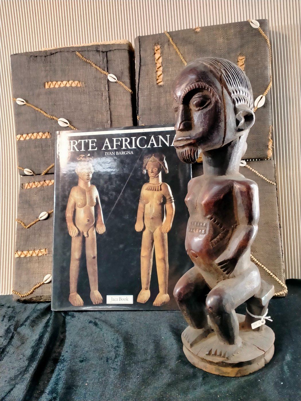 Statua di antenato - Legno - Singiti - Hemba - R.D.Congo -  Metà del XX secolo