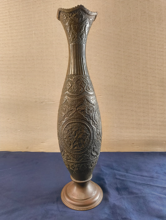 Bottle vase - Patinated brass - heron and flowers - Persia - Late 19th - early 20th century
