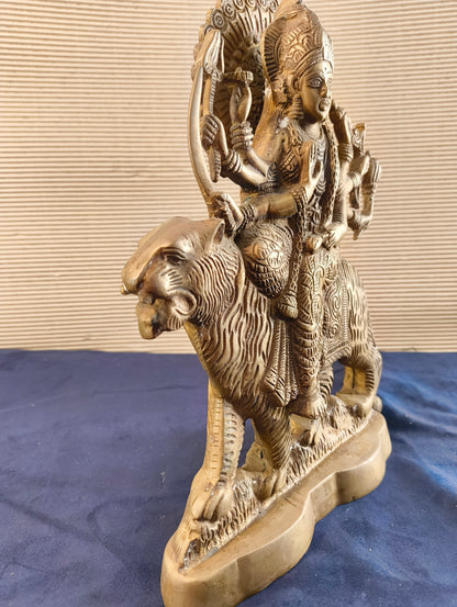 Durga with Tiger - Statue - Patinated bronze - India - Second half of the 20th century