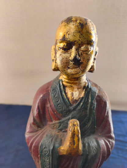 Statue de moine Arahat - Dynastie Tang, statue en métal sur double fleur de lotus. 