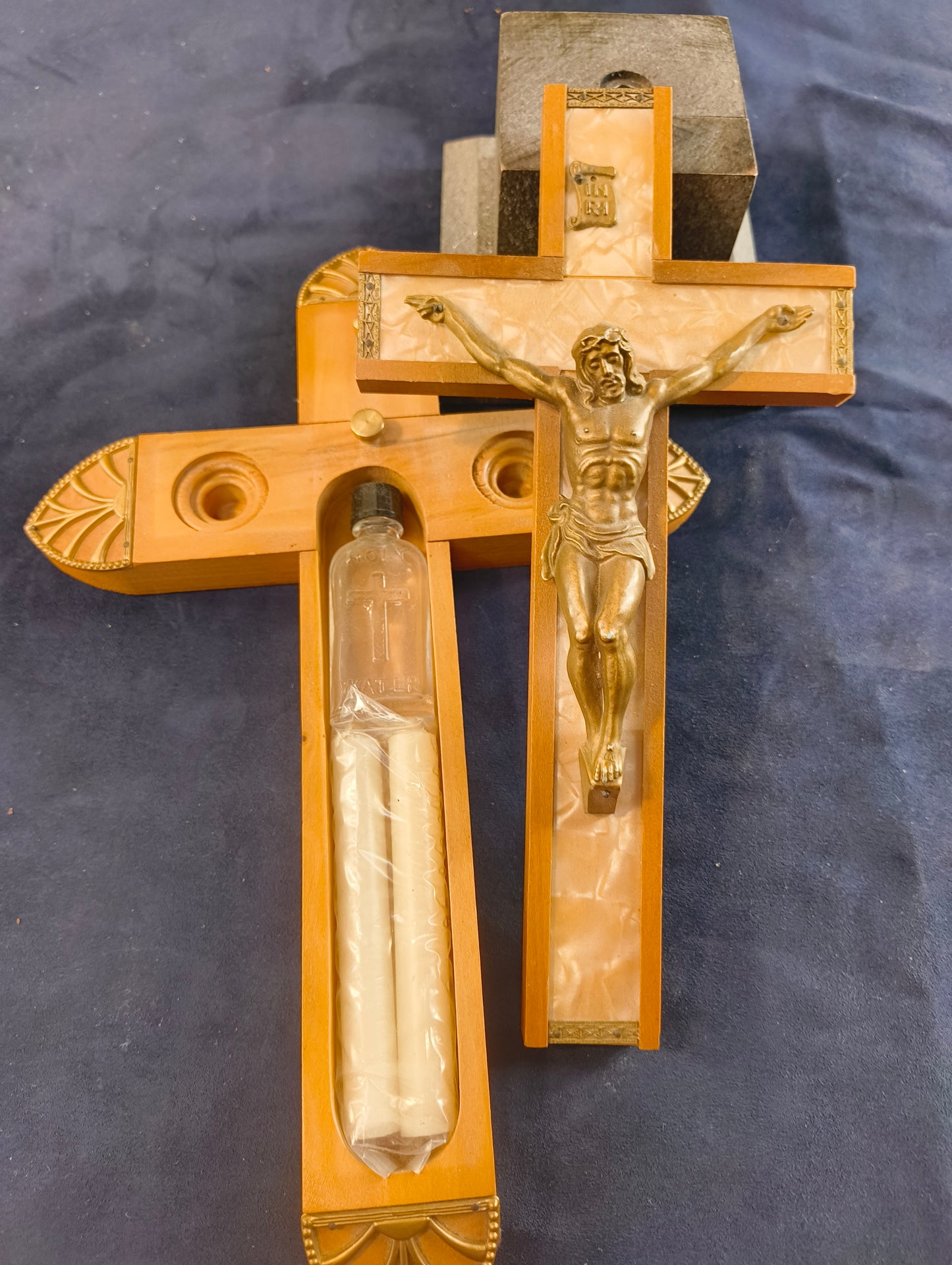 Travel altar crucifix - Italy - 1930/1940 