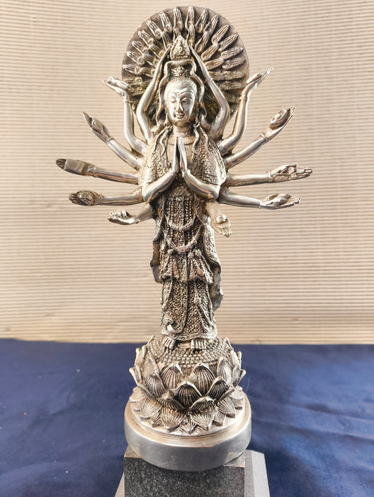 Bodhisattva Guan Yin - Inde du Nord - dernier quart du 20e siècle -