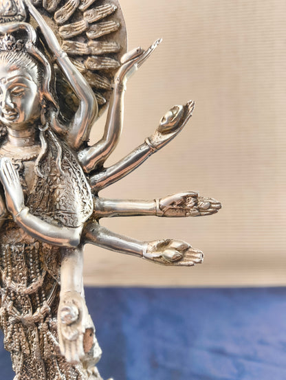 Bodhisattva Guan Yin - Inde du Nord - dernier quart du 20e siècle -