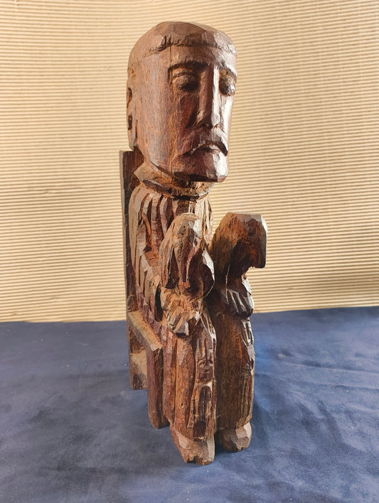 Statue en bois de Saint Vincent de Saragosse avec des corbeaux - Brésil - artiste Jadir João Egidio - seconde moitié du 20e siècle. 