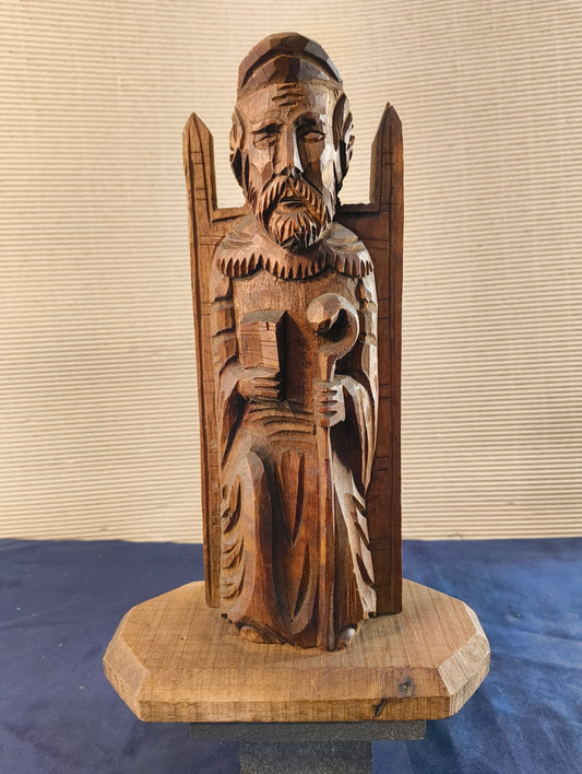 Statue en bois de Saint Marc sur un trône - Europe centrale - première moitié du XXe siècle.