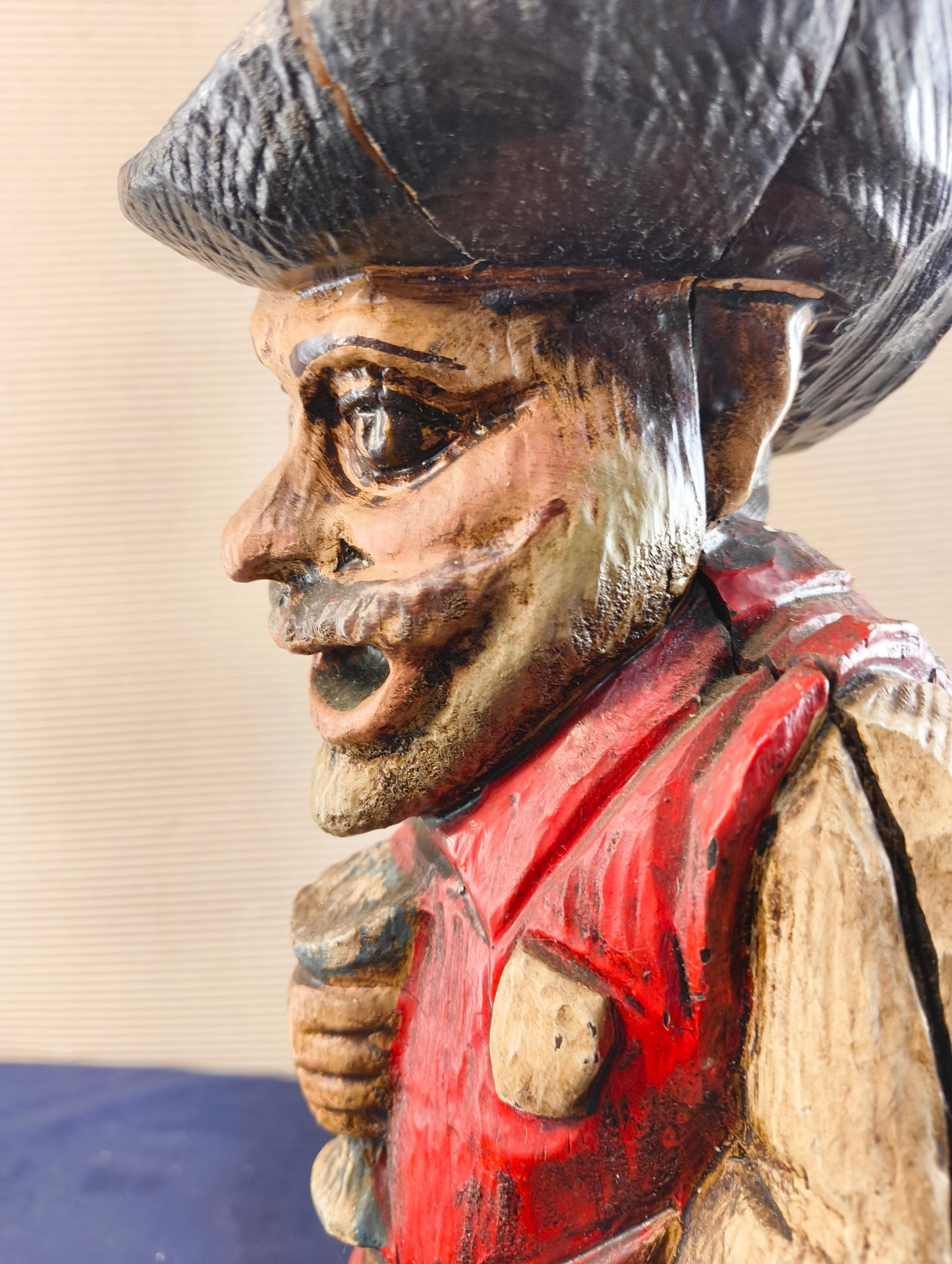 Porte-bouteille anthropomorphe « Le Saint Buveur » - Espagne - 1950/1960