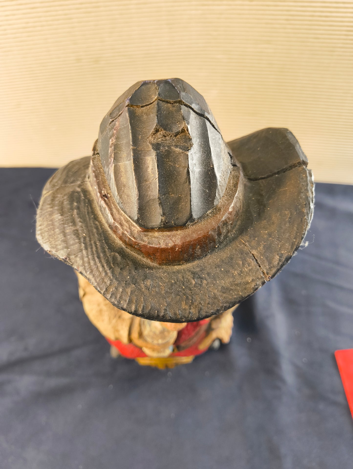 Porte-bouteille anthropomorphe « Le Saint Buveur » - Espagne - 1950/1960