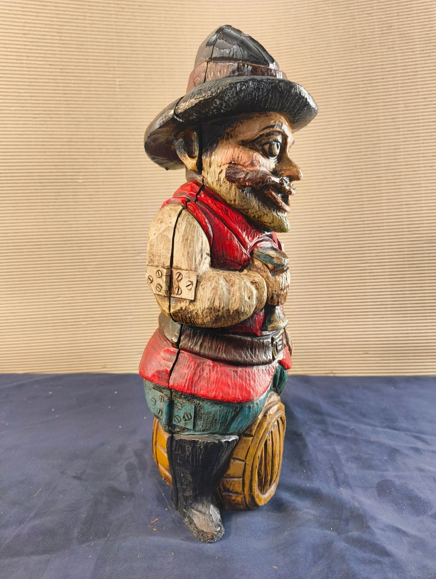 Porte-bouteille anthropomorphe « Le Saint Buveur » - Espagne - 1950/1960