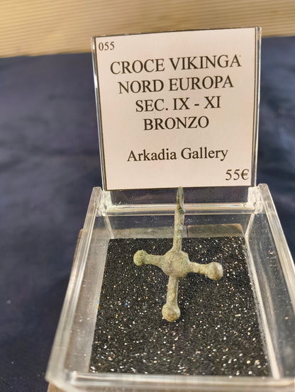 Croce da scavo -  nord Europa - Vichinga - Bronzo - sec. IX-XI