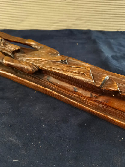 Scultura in legno in altorilievo raffigurante Mosè con le Tavole della Legge - Europa - 51 cm