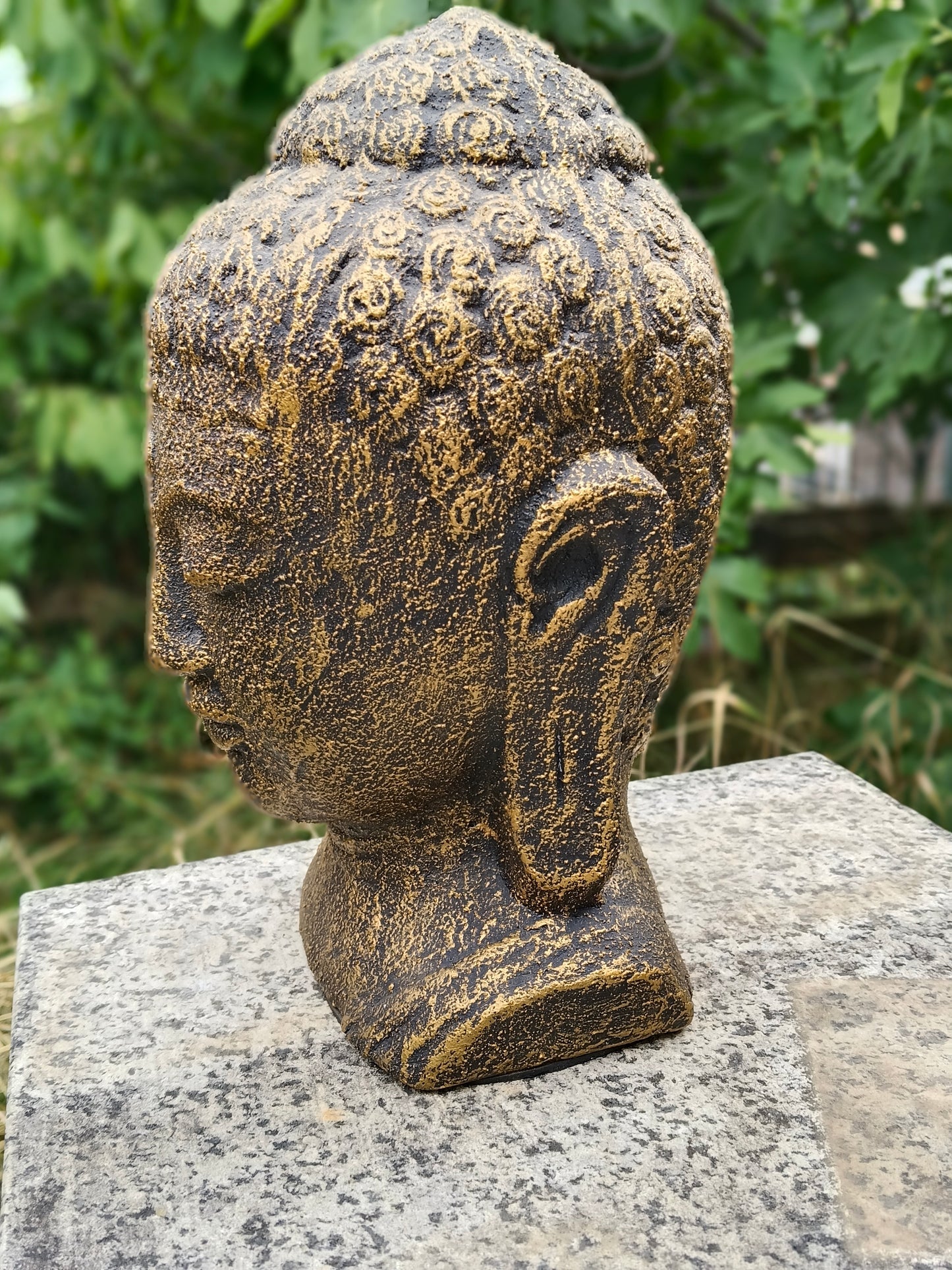 Testa Buddha - Polimerico, gesso, vetroresina, acrilici - Indonesia - 21° secolo